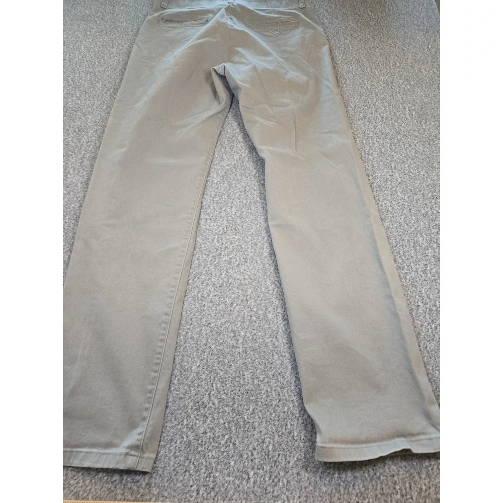 Lee Performance Series Men's Extreme Comfort Straight Fit Chino Pants Gray 32x34